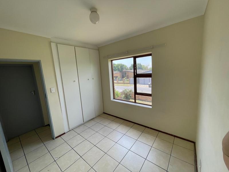 To Let 1 Bedroom Property for Rent in Windsor Park Western Cape